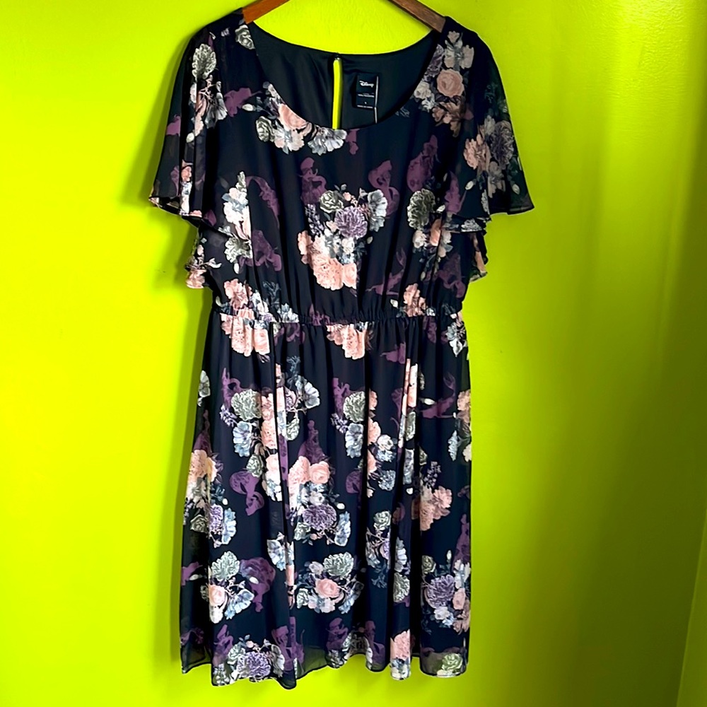 NWT Disney For Torrid Beautiful Black Floral Dress Torrid Size 1/Size 14-16